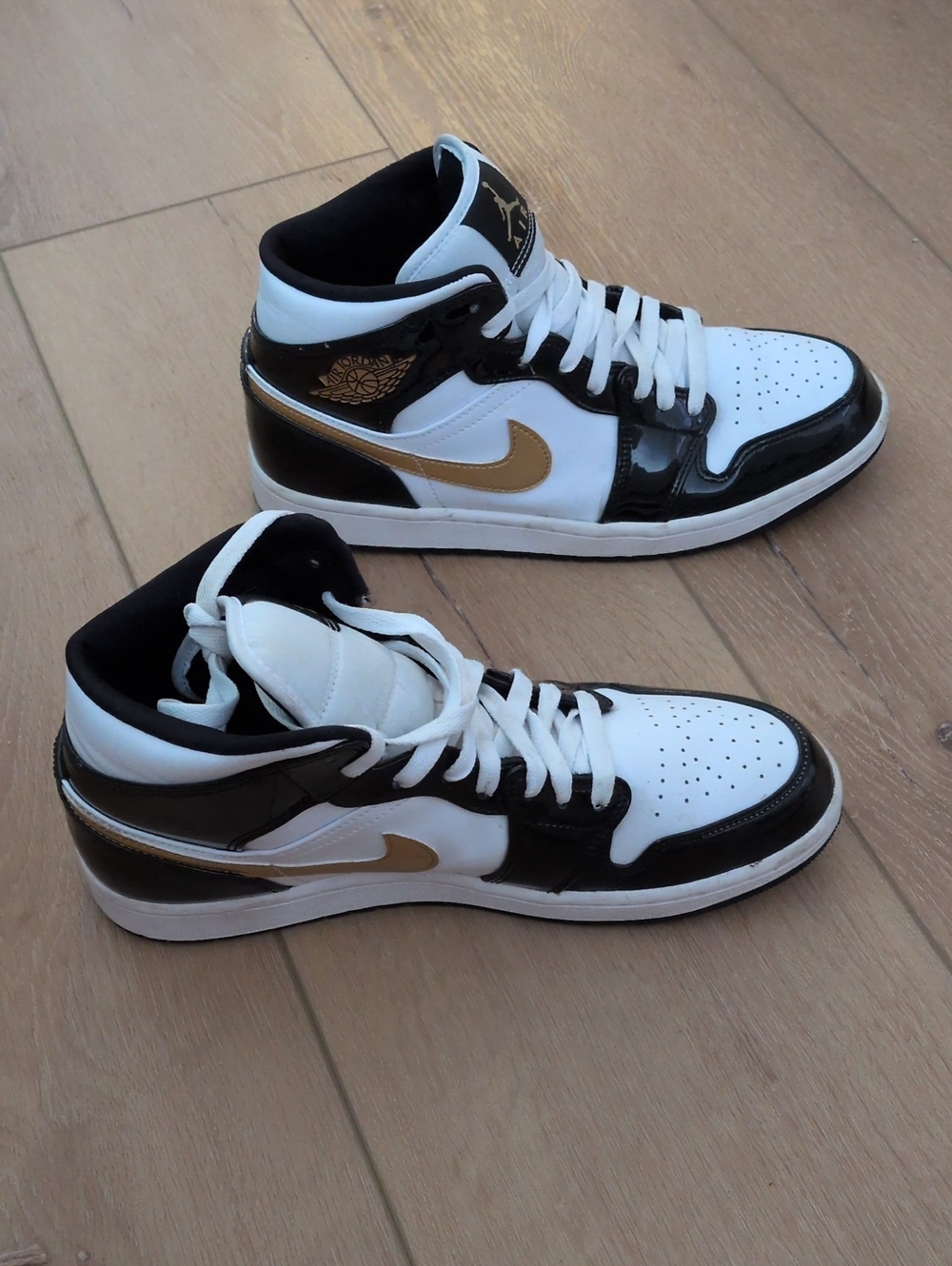 Air Jordan 1 Mid SE Mens Size 10 - Picture 7 of 9